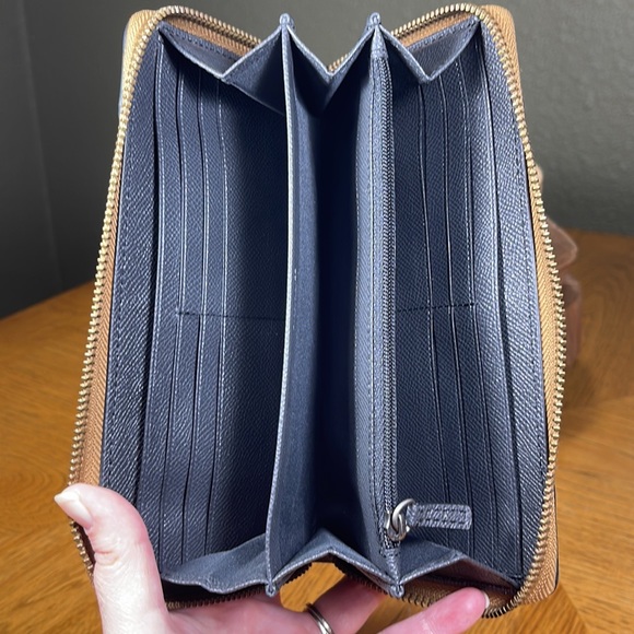 COACH Mickie Accordion Zip Leather Wallet in Brass - Picture 10 of 16